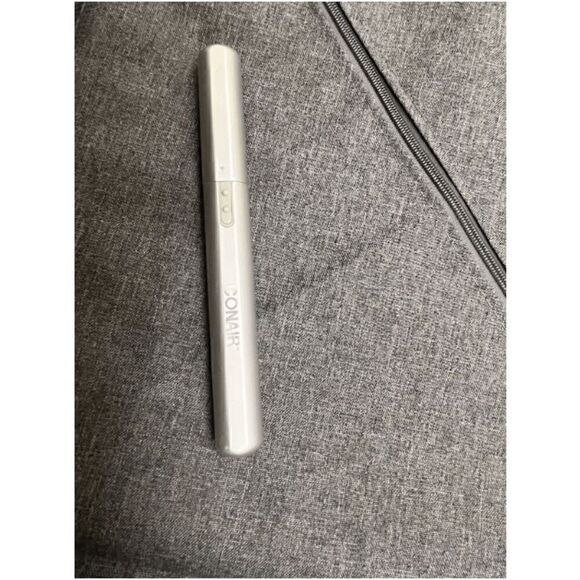 Conair Dual Blade Electric Eyebrow Razor for Women Battery-Operated Facial Hair - Picture 1 of 4